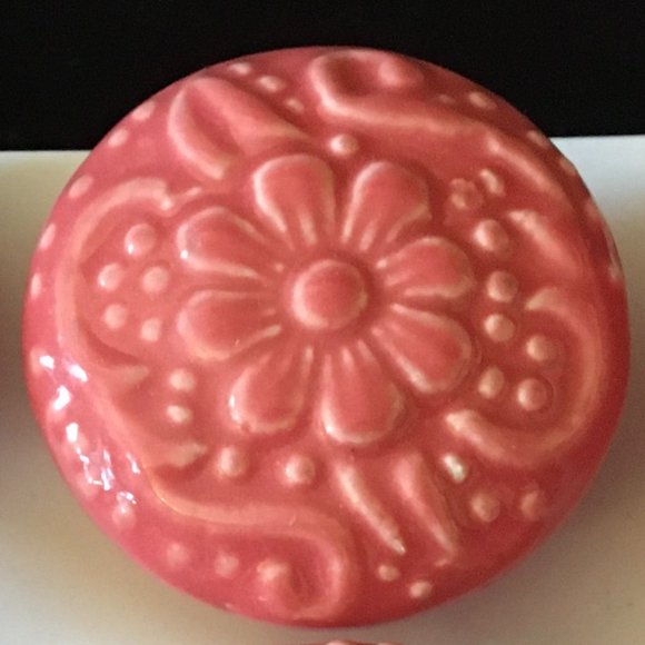 Vintage Retro Set of 6 Ceramic Drawer Pull Knobs - Picture 13 of 13